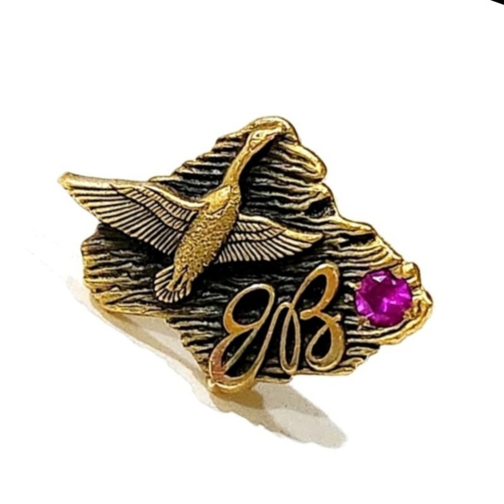 1/10th 10K Vintage Gold Fill With Ruby Flying Duck Lapel Pin Badge